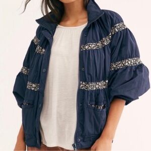 Free people We the free on my mind bomber Jacket with Floral Accents size Large